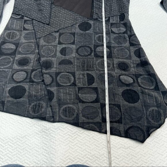 DOLCEZZA Grey🖤Long Sleeve Tunic Top Size S/M - Picture 8 of 9